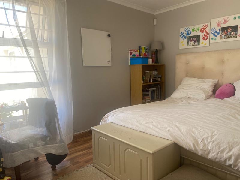 To Let 3 Bedroom Property for Rent in Kirstenhof Western Cape